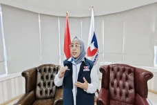 Sri Gusni: Pergantian...