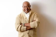 Peabo Bryson Meninggal...