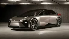 Lexus Batalkan Proyek...