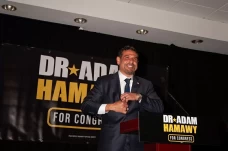 Siapa Adam Hamawy? Dokter...