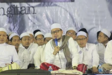 Tata Kelola Saja Tidak...