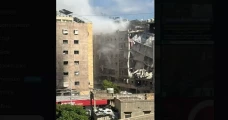 Israel Bombardir Markas...
