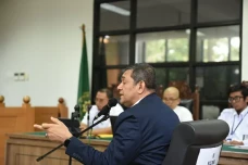 Sidang PLK di PTUN,...