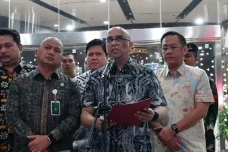 Kejagung Tetapkan Penyedia...