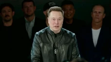 Saham SpaceX Ludes,...