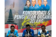 Konsolidasi Nasional,...