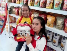 Buka Akses Pasar Lebih...