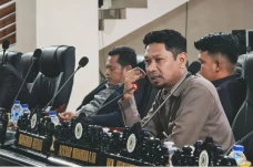 Tambang Emas Tanpa Izin...