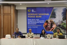 Bukan Sekadar Listrik,...