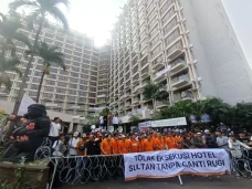 Hotel Sultan Tercatat...