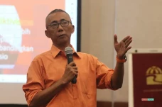 Penangkapan dr Tifa...