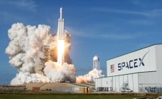 SpaceX: IPO Terbesar...