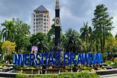 Universitas Brawijaya...