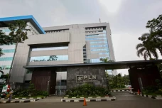 PLN Rombak Jajaran Direksi,...