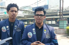 Ratusan Mahasiswa Trisakti...