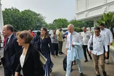 Prabowo Bertemu Profesor...
