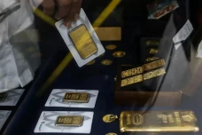 Harga Emas Malas Bergerak...