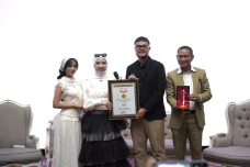 Pecahkan Rekor, Ratusan...
