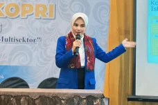 KOPRI PB PMII Desak...