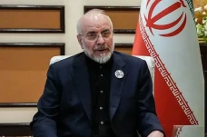 Tolak Klaim AS, Iran...