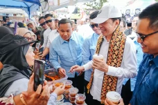 Kunjungi Lampung Tengah,...
