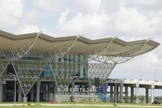 Bandara Husein Sastranegara...