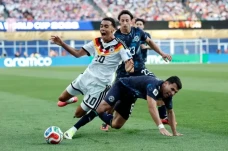 Jerman Ditahan Paraguay...