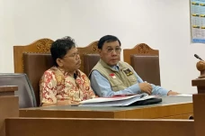 Gugatan PMH Legalisir...