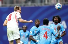 Inggris vs Meksiko di...