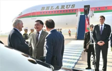 Hari Ini Prabowo Bertemu...