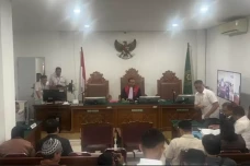 Kejaksaan: Roy Suryo...