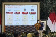 Sensus Ekonomi Tak Hanya...