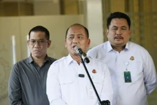 Terbitkan 3 Sprindik...