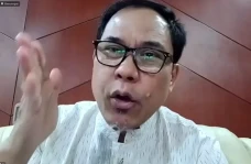 Ungkap Banyak Kejanggalan,...