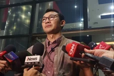 Verifikasi Laporan Gratifikasi...