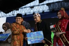 Menko PM: SDM Unggul...