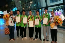 Indonesia Sabet 1 Emas,...