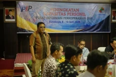 Dekopin: Juli Bulan...