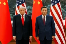 China Ungguli AS dalam...