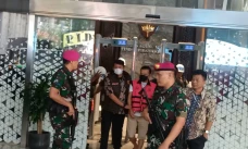 Don Ritto Gunakan Rumah...