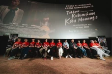 Takkan Kubiarkan Kau...