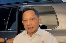 Mendagri Prihatin Kepala...