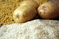 Nasi, Kentang, atau...