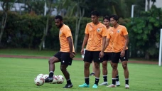 Hadapi Thailand di Leg...