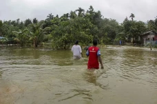 Banjir Rendam Permukiman...