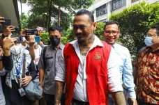 Hadiri Sidang Lanjutan,...