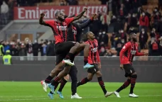 Bantai Lazio, AC Milan...