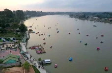 Wisata Danau Sipin di...