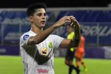 Gol Tunggal Bruno Moreira...