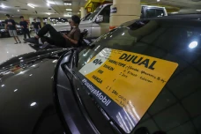 Tren Penjualan Mobil...